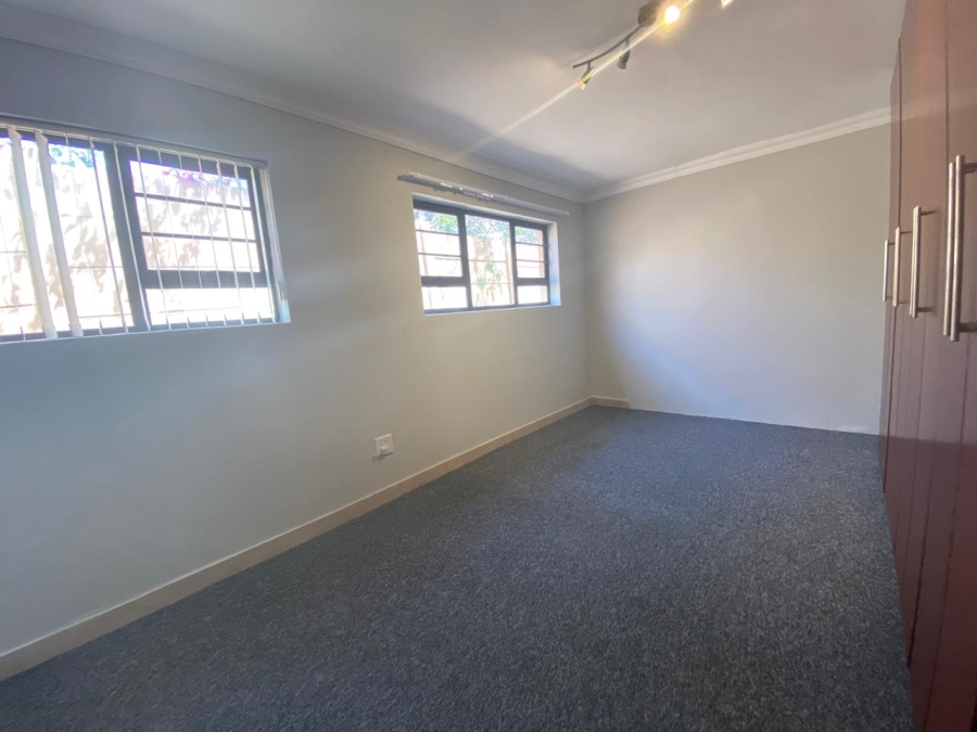 To Let 2 Bedroom Property for Rent in Table View Western Cape